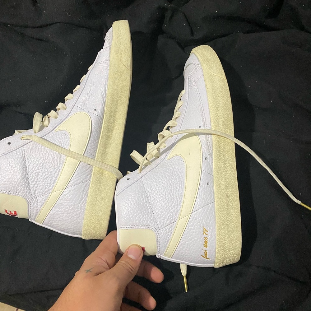 Nike blazer popcorn size 10